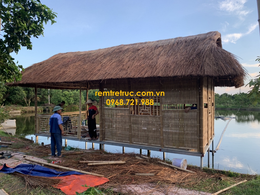 nhà tre mái lá